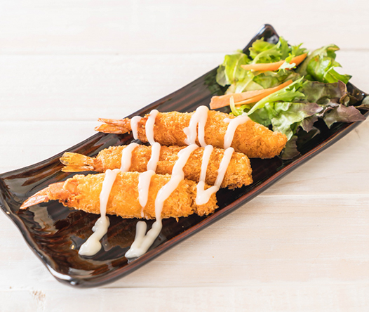 sushi nigiri de salmón